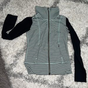 Lululemon zip up